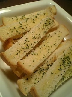 食パンでガーリックチーズスナック-レシピのメイン写真