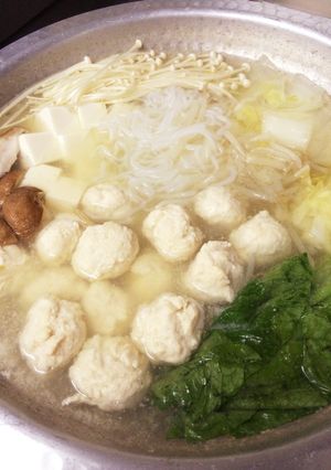 鍋に！ふわふわ鶏団子-レシピのメイン写真