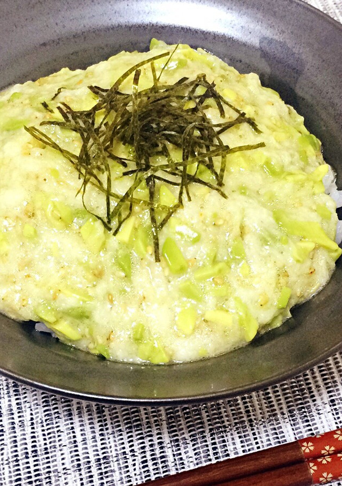 簡単すぎる♪♪アボカドとろろ丼♡-レシピのメイン写真