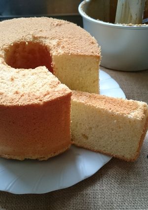 ホワイトチョコとバニラのシフォン 17㎝-レシピのメイン写真
