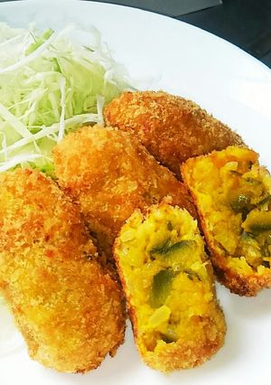 かぼちゃの煮物の残りで＊かぼちゃコロッケ-レシピのメイン写真