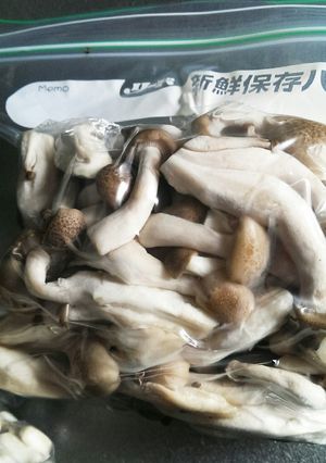冷凍そのまんまぶなしめじ♪-レシピのメイン写真