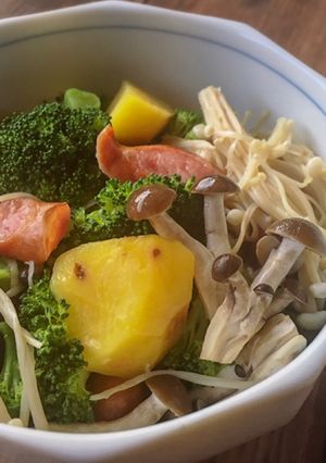 レンジで簡単☆きのこと温野菜ホットサラダ-レシピのメイン写真