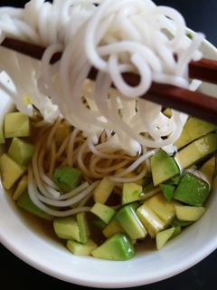 そうめんにアボカド!お試しあれ♪-レシピのメイン写真