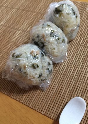 和風ツナ ワカメおにぎり[下書き]-レシピのメイン写真