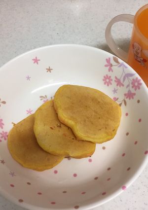 完了食のおやつに！人参ホットケーキ♡-レシピのメイン写真