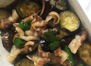 茄子と万願寺とうがらし、豚バラ甘辛炒め-レシピのメイン写真