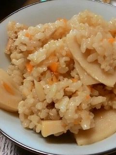 ツナと筍の玄米炊き込みご飯-レシピのメイン写真