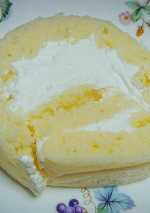 超簡単、米粉のなんちゃってロールケーキ-レシピのメイン写真