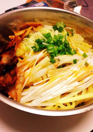 【目を閉じてても作れる油そば】【男飯？】-レシピのメイン写真