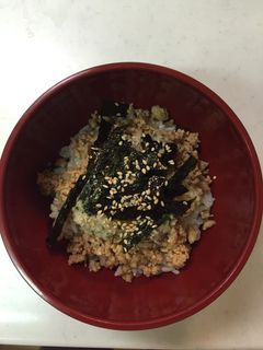 そぼろ丼-レシピのメイン写真