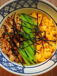 鶏そぼろの三色丼♪-レシピのメイン写真