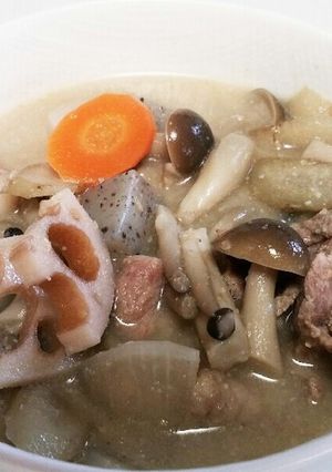 ★野菜いっぱい★豚肉と根菜のお味噌汁-レシピのメイン写真