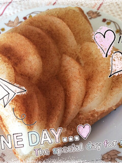 ヨーグルトdeヘルシー♪梨トースト-レシピのメイン写真