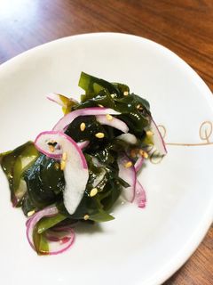 ☆簡単☆わかめオニオン酢の物-レシピのメイン写真