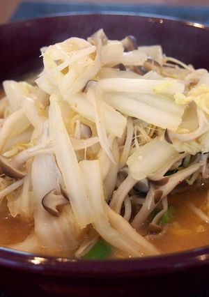 市販の生麺味噌ラーメンを美味しくする方法-レシピのメイン写真