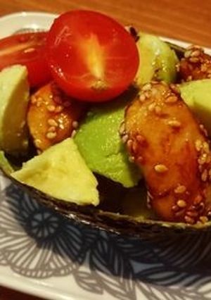 簡単アボカドと鶏胸肉のおかずサラダ-レシピのメイン写真