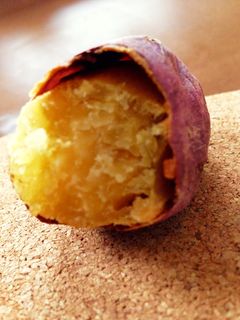 オーブンに放り込むだけ!簡単焼き芋-レシピのメイン写真