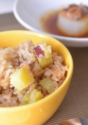 茅乃舎あごだしで炊くさつまいもご飯-レシピのメイン写真