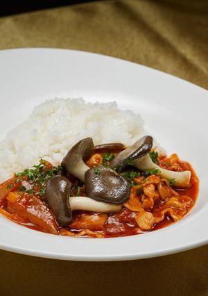 霜降りひらたけとポークのハヤシライス-レシピのメイン写真