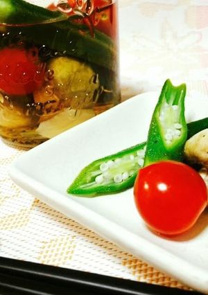 三色野菜のにんにくペッパー漬け-レシピのメイン写真