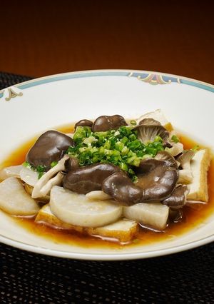 霜降りひらたけと厚揚げ蒸し香港醤油ソース-レシピのメイン写真