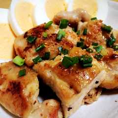 รูปของ 簡単♫しっかり味の鶏もも肉醤油マヨ焼き♬