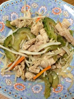 ゴーヤーと豚肉の野菜炒め-レシピのメイン写真
