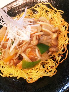 ☆秋鮭の具沢山塩あんかけかた焼きそば-レシピのメイン写真