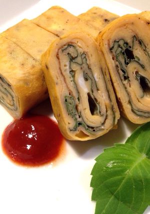 ガパオ卵焼き〜ホーリーバジルの卵焼き〜-レシピのメイン写真