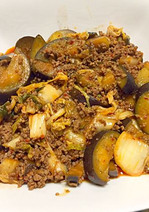 ご飯がススム☆ナスとミンチのキムチ炒め-レシピのメイン写真