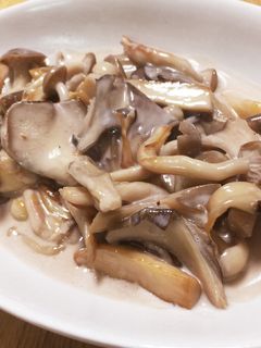 キノコのクリーム煮-レシピのメイン写真
