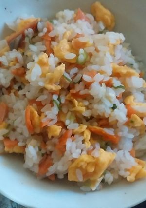 簡単すぎ!鮭チャーハン⭐-レシピのメイン写真