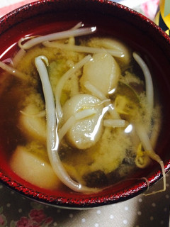 簡単なすともやしのみそ汁-レシピのメイン写真