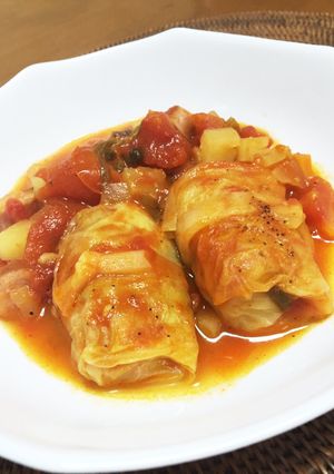 ミネストローネでロールキャベツ&パングラ-レシピのメイン写真