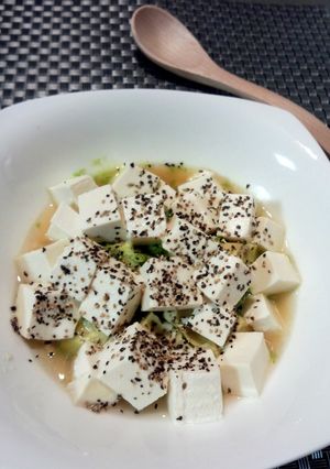 レンジでチン♪アボカドと豆腐のサッと煮-レシピのメイン写真