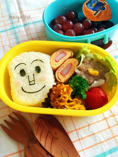 簡単!しょくぱんまん キャラ弁-レシピのメイン写真