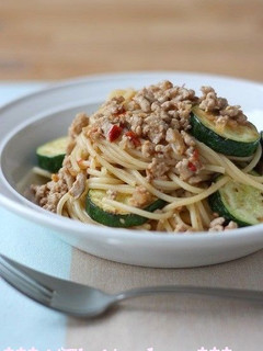 ズッキーニと肉味噌のピリ辛スパゲティ-レシピのメイン写真