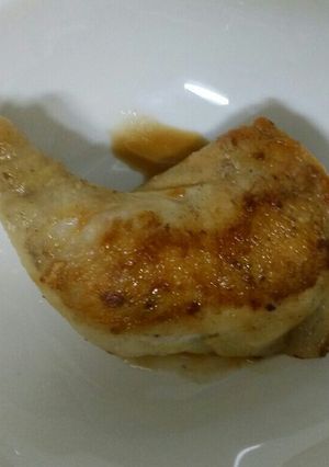 フライパンで骨付き鳥モモ肉-レシピのメイン写真