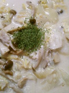 フライパンで簡単♪白菜きのこのクリーム煮-レシピのメイン写真