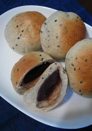 ごまパンのあんぱん-レシピのメイン写真