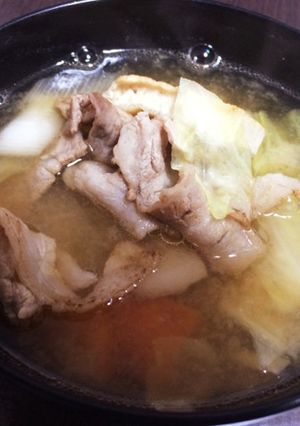 野菜をフライパンで焼くだけ☆簡単豚汁-レシピのメイン写真
