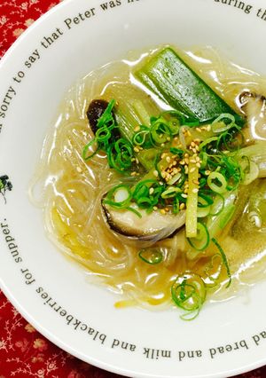 春雨・ねぎ・しいたけの♪中華風スープ-レシピのメイン写真