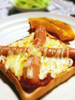 いつでも食べれる!ピザトースト♥-レシピのメイン写真