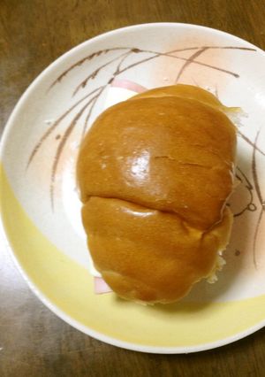 サンドイッチ感覚を味わえるバターロール-レシピのメイン写真