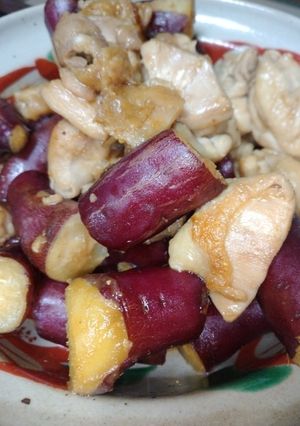薩摩芋と鶏腿肉の蜂蜜醤油煮-レシピのメイン写真