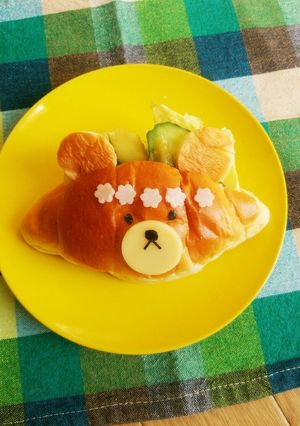 バターロールでくまのがっこう-レシピのメイン写真