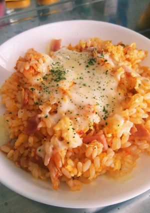 超簡単手抜き*キムチ炒飯とろ〜りチーズ-レシピのメイン写真