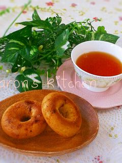 キャラメル焼きリンゴの焼きドーナツ-レシピのメイン写真