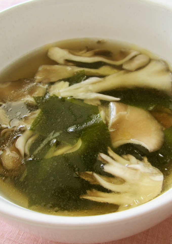 わかめと舞茸のスープ-レシピのメイン写真